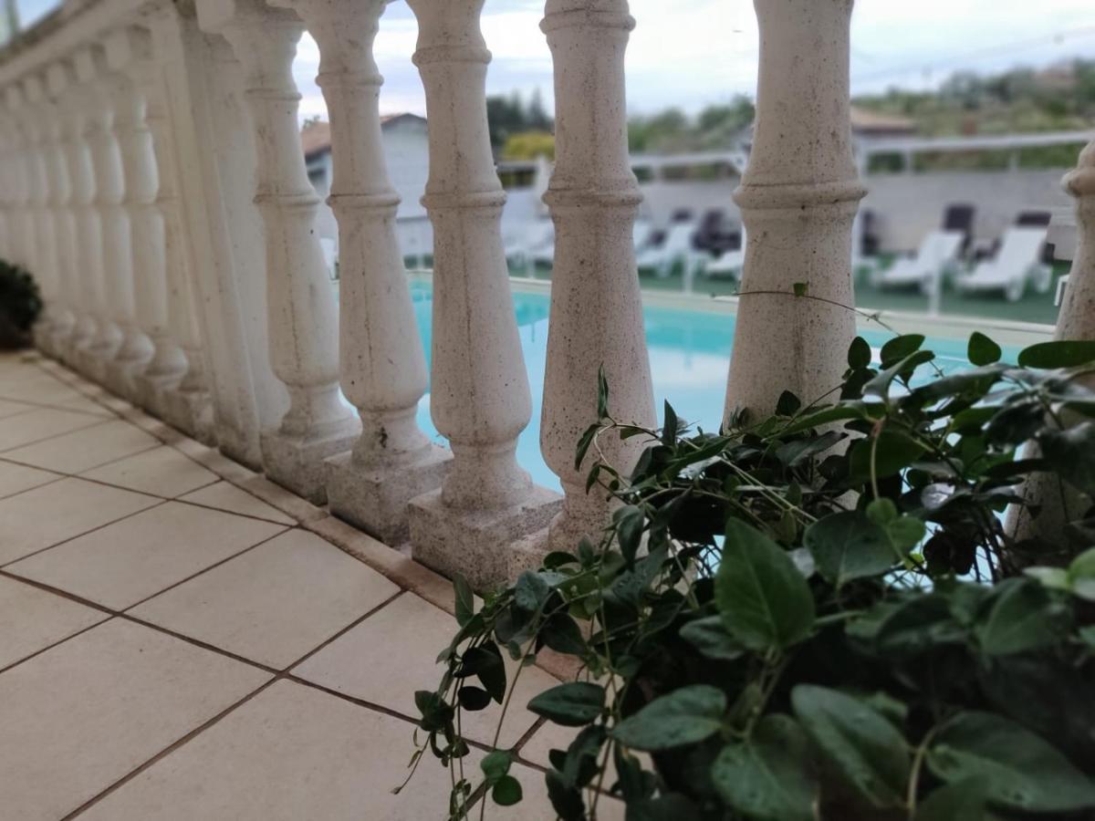 Вілла Agriturismo Al Passaggio Di Pirro Miglionico Екстер'єр фото