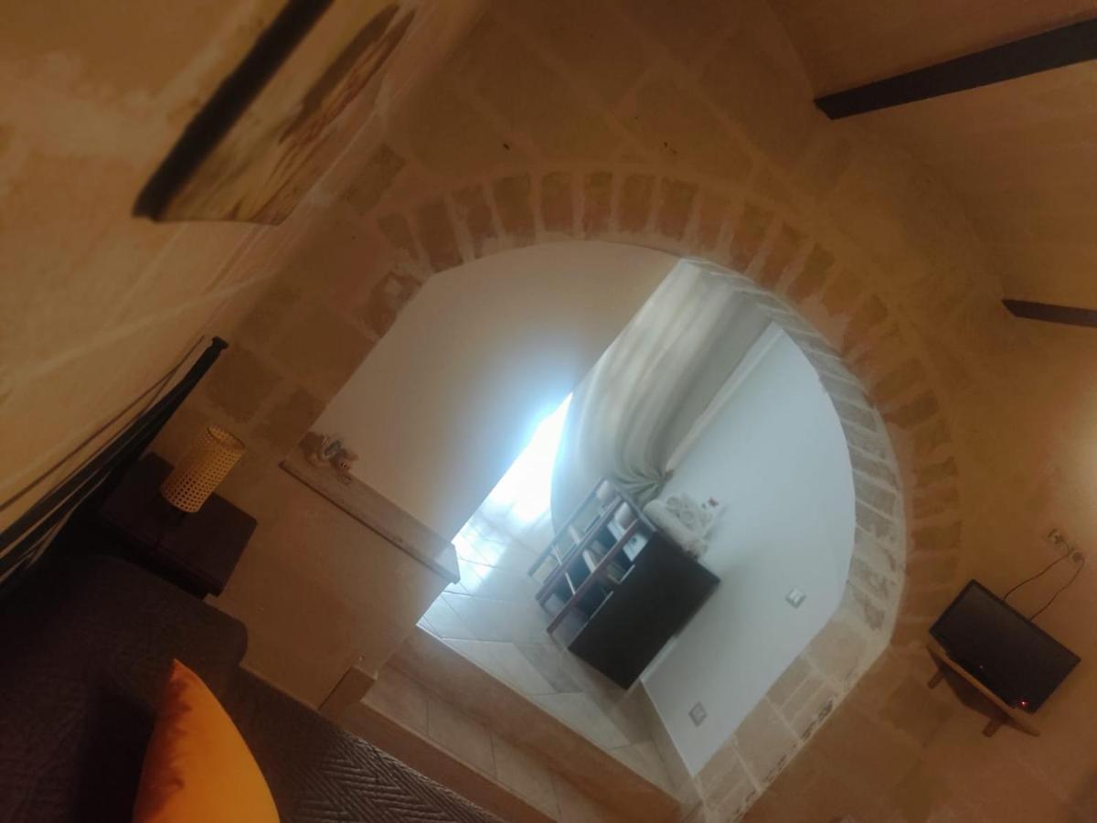 Вілла Agriturismo Al Passaggio Di Pirro Miglionico Екстер'єр фото