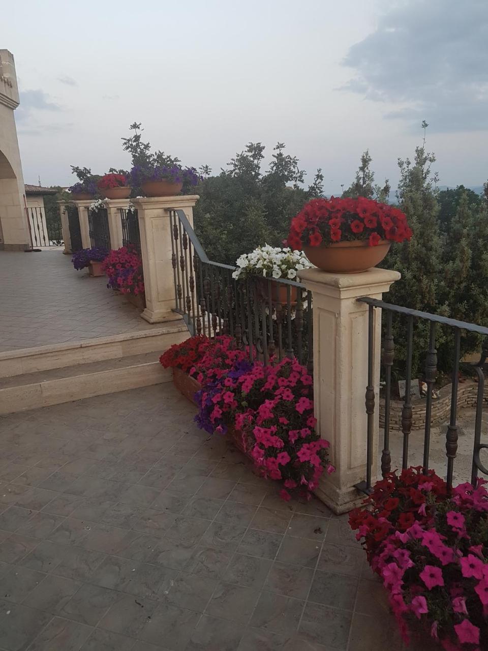 Вілла Agriturismo Al Passaggio Di Pirro Miglionico Екстер'єр фото
